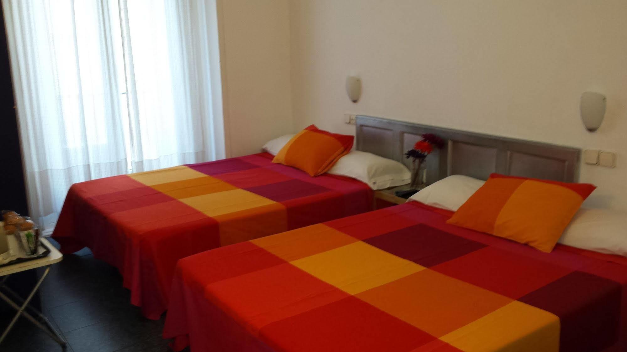 Hostal Casa Chueca Madrid Esterno foto